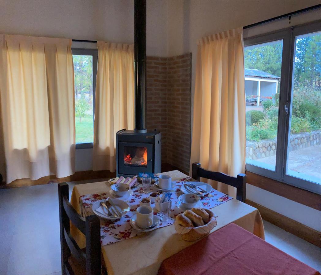 Estancia Quillen Lodge - Hosteria อาลูมิเน ภายนอก รูปภาพ